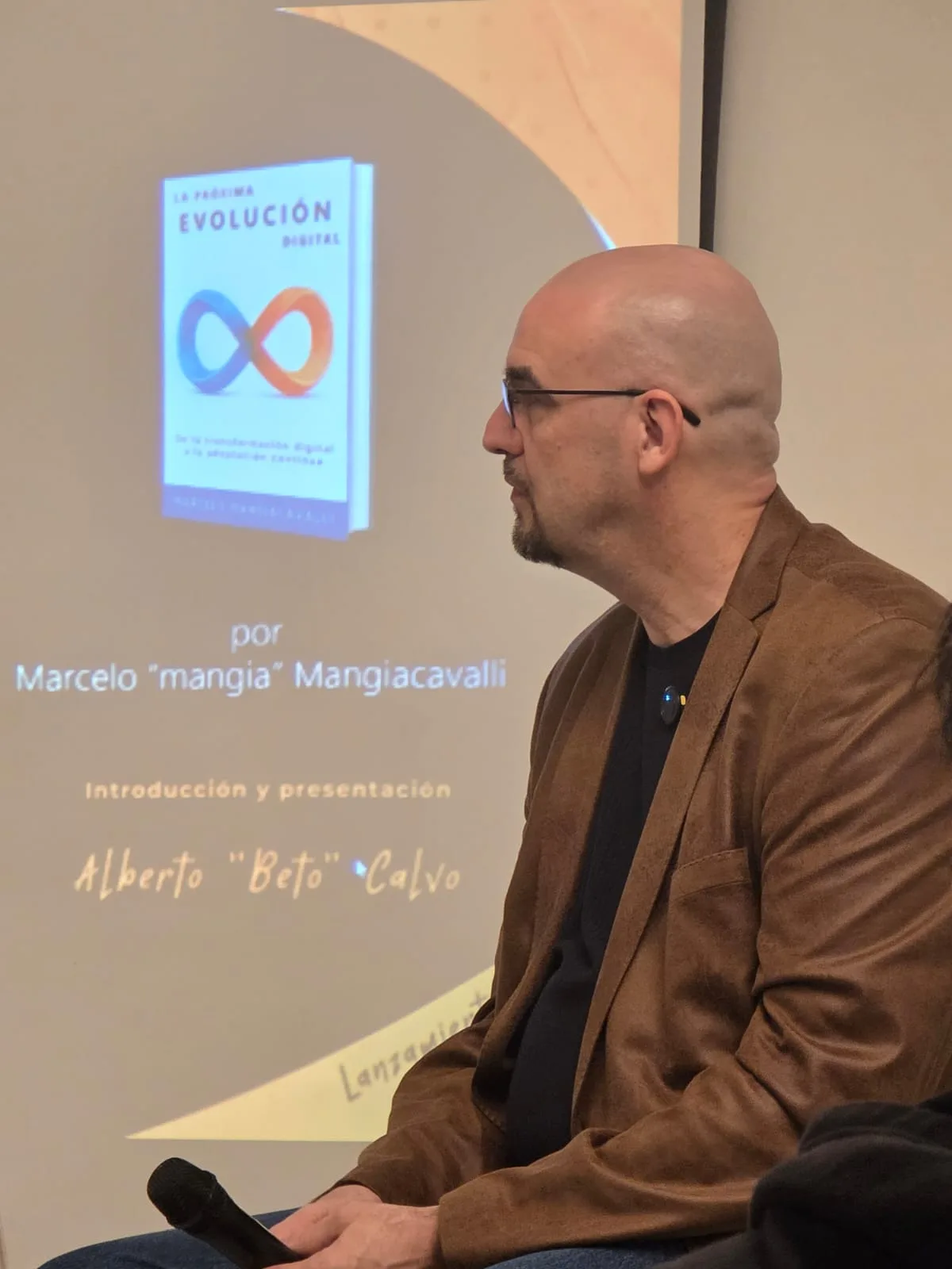 Lanzamiento del libro «La Próxima Evolución Digital» — foto 4